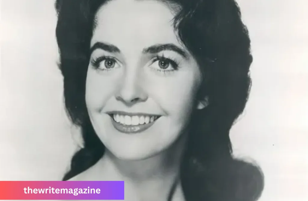 Myrna Fahey
